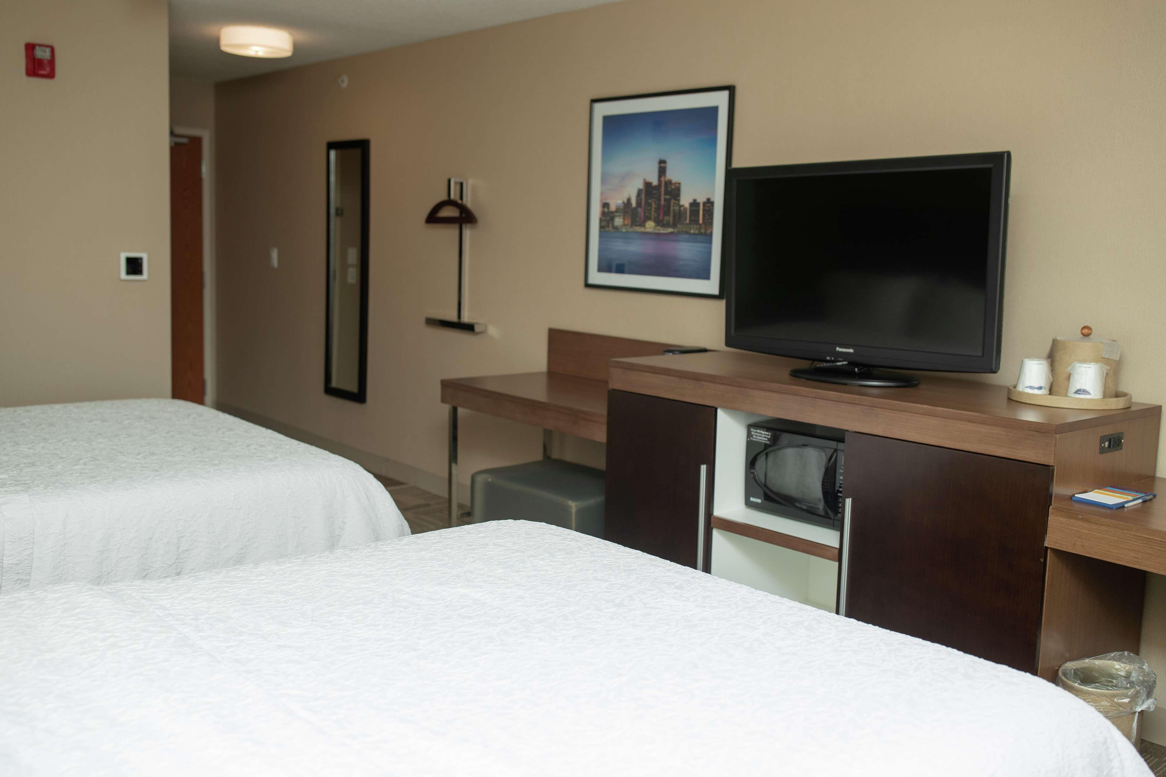 Hampton Inn Commerce/Нови Экстерьер фото