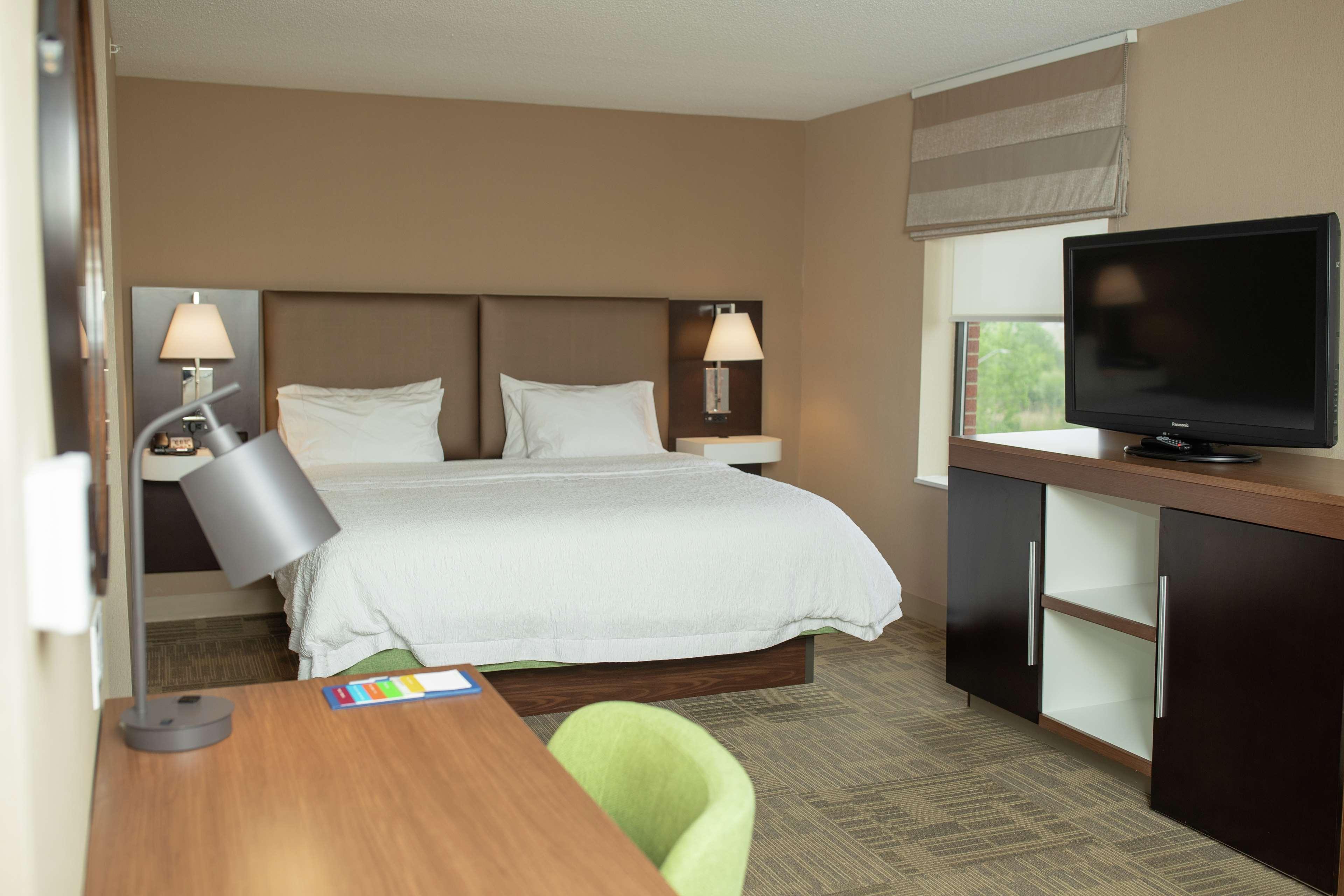 Hampton Inn Commerce/Нови Экстерьер фото